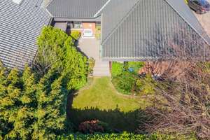 Großer Bungalow mit 2 Gärten und Garage in Feldhausen – Die vollständige Adresse der Immobilie erhältst du vom Anbieter., 46244 Feldhausen, Bottrop – Vorschaubild 9