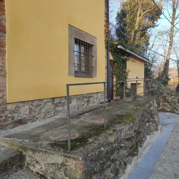 Haus zum Verkauf in Anglès