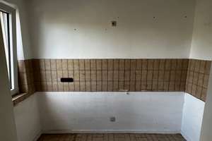 E.- Huttrop mit kostengünstiger E.-Heizung schöne 2 Raum Wohnung mit Balkon – Spichernstr. 41, 45138 Huttrop, Essen – Vorschaubild 3