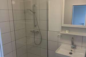 Stilvolles saniertes und möbliertes DG im Altbau -  Erstbezug  – Jülicher Straße 222, 52070 Jülicher Straße, Aachen – Vorschaubild 2