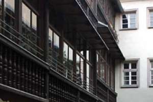 Frisch sanierte Wohnung im Huber`schen Stiftungshaus mit Geschichte – 93047 Innenstadt, Regensburg – Vorschaubild 14