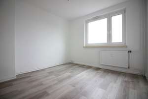 3-Raumwohnung mit Badewanne und Balkon – Irkutsker Straße 255, 9119 Kappel, Chemnitz – Vorschaubild 5