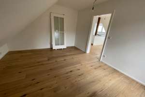 Dachgeschoßwohnung mit Grundfläche von 132,8 qm, 2 X Homeoffice, Komplettsanierung (Neubauniveau) – Mühlrain 36, 70180 Weinsteige, Stuttgart – Vorschaubild 15