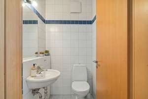 ++ Top-Innenstadtlage: Exklusive 2-Zimmer-Wohnung mit Balkon, Dachterrasse & viel Komfort ++ – 60313 Innenstadt, Frankfurt am Main – Vorschaubild 11