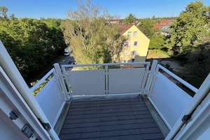 4er WG - Erstbezug nach Renovierung - 550€ bis 700€ Kaltmiete pro Zimmer – Holsteinerstraße 6, 81377 Am Waldfriedhof, München – Vorschaubild 4