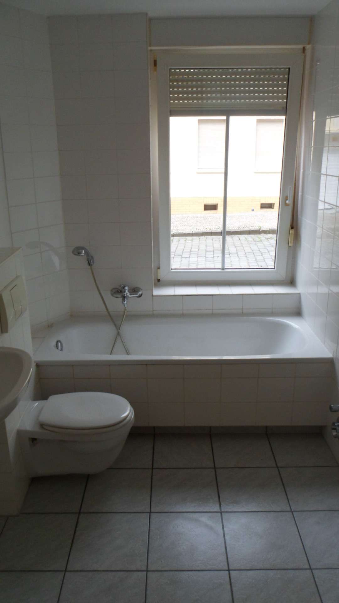 Immobilie in Aschersleben - Schönes Mehrfamilienhaus mit kleinem Garten - Bild 4