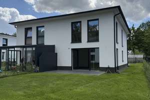 Exklusive Neubau-Doppelhaushälfte – hochwertig ausgestattet und sofort bezugsfertig. – Die vollständige Adresse der Immobilie erhältst du vom Anbieter., 15827 Blankenfelde-Mahlow – Vorschaubild 6