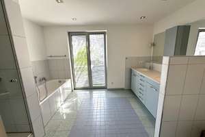 Großzügiges 221-m²-Penthouse in Düsseldorf-Lörick - 2 Dachterrassen, 2 TG-Stellplätze  und   – 40547 Lörick, Düsseldorf – Vorschaubild 11