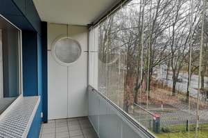 Helle 2-Zimmer-Wohnung im 1. OG mit Balkon in Berlin-Britz