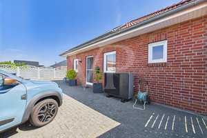 Nachhaltig & barrierefrei wohnen: Effizienz-Bungalow mit PV, Wärmepumpe & Aufzug in Marienhafe – Aurich (Kreis) – Vorschaubild 13