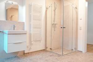 Exklusive Dachgeschosswohnung am Pfanzeltplatz 15a  – Pfanzeltplatz 15a, 81737 Altperlach, München – Vorschaubild 9
