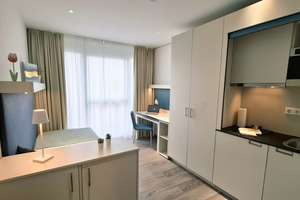Erlanger Höfe: Modernes Apartment im Zentrum von Erlangen