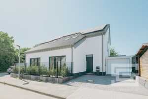 Erstbezug im energieeffizienten Solarhaus – Zukunftsorientiert und umweltfreundlich wohnen! – Mettmann (Kreis) – Vorschaubild 1