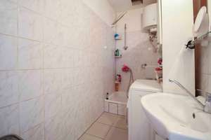 Property thumbnail 18