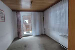 Attraktives Einfamilienwohnhaus mit weitläufigem Garten  – verwirklichen Sie Ihren Wohntraum – Die vollständige Adresse der Immobilie erhältst du vom Anbieter., 73469 Kirchheim am Ries – Vorschaubild 8