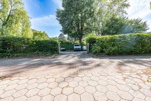 Besondere Immobilie: Winkelbungalow mit PV-Anlage, idyllischem Grundstück, Pavillon und Gartenteich – Die vollständige Adresse der Immobilie erhältst du vom Anbieter., 22547 Lurup, Hamburg – Vorschaubild 44
