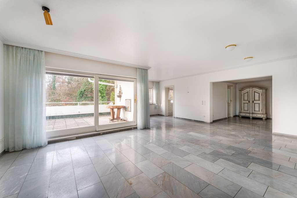 Immobilie in Rielasingen-Worblingen - Großzügige 3-Zimmer Wohnung mit Panorama-Terrasse - Bild 1