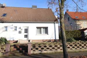 Doppelhaushälfte mit Garten in ruhiger Lage von Gerwisch- naturnah und gut angebunden – Die vollständige Adresse der Immobilie erhältst du vom Anbieter., 39175 Gerwisch – Vorschaubild 2