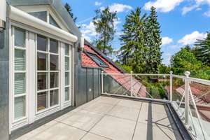 Einziehen & Wohlfühlen! Zukunftssicheres Luxusanwesen mit 7 Zi., Solaranlage, Pool, Garage/Carport – Die vollständige Adresse der Immobilie erhältst du vom Anbieter., 14089 Kladow, Berlin – Vorschaubild 23