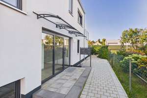 Sofort frei! Neuwertig! XXL-Balkon, Photovoltaik mit Speicher, zwei Garagen, Einbauküche, Smart-Home – 85049 Friedrichshofen-Hollerstauden, Ingolstadt – Vorschaubild 10