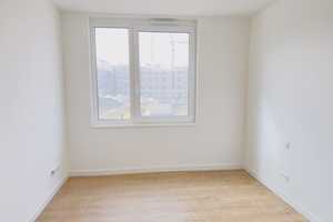 Hannover Kronsrode Neubau: Einbauküche, Süd-Balkon, Fußbodenhzg, Lift, Tiefgarage, Keller etc. – Bärenbleek 6b, 30539 Hannover – Vorschaubild 7