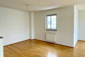 Stilvolle 3-Zimmer-Wohnung mit Einbauküche und Dachterrasse in S-Bahn-Nähe Freiham – Hans-Stützle-Straße 10, 81249 Freiham, München – Vorschaubild 4