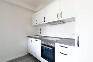 Exklusive 2-Zimmer-Terrassenwohnung mit gehobener Innenausstattung mit EBK in Oldenburg (Oldenburg) – Damm 6, 26135 Gerichtsviertel, Oldenburg (Oldenburg) – Vorschaubild 2