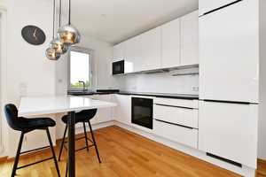 AIGNER - Lichtdurchflutete, moderne 2-Zimmer-Wohnung mit großem Südbalkon in ruhiger Lage von Aubing – München – Vorschaubild 3