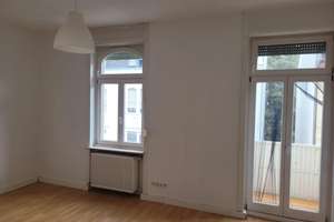 2 Zimmer Wohnung inkl. Einbauküche und Balkon – Straße der Republik 47, 65203 Biebrich, Wiesbaden – Vorschaubild 4