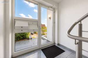 Großzügigkeit, die beeindruckt. Geborgenheit, die bleibt und das mitten in Kettwig – Die vollständige Adresse der Immobilie erhältst du vom Anbieter., 45219 Kettwig, Essen – Vorschaubild 13