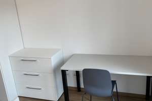 Neuwertige 1-Zimmer Wohnung im 2. OG mit Balkon in Augsburg-Innenstadt – Pilgerhausstraße 18, 86152 Jakobervorstadt-Nord, Augsburg – Vorschaubild 4