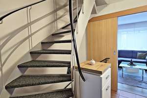 Tolles Reihenmittelhaus ohne Garage oder AAP im Freien sucht neuen Eigentümer!! – Die vollständige Adresse der Immobilie erhältst du vom Anbieter., 72760 Reutlingen-Mitte, Reutlingen – Vorschaubild 11