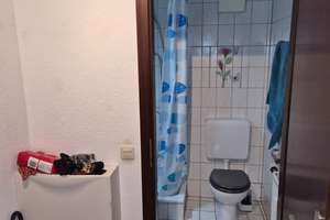 Schnuckelige 1 Zimmer Wohnung mit großem angrenzenden Garten, Küche und Tiefgaragenstellplatz – Die vollständige Adresse der Immobilie erhältst du vom Anbieter., 69124 Kirchheim, Heidelberg – Vorschaubild 3