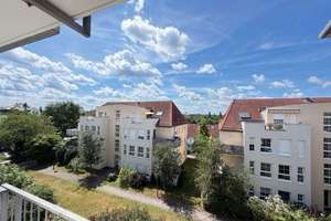 Sonnenbalkon mit Blick ins Rosental - leerstehende 2 Zimmerwohnung mit großem Balkon! – Kirschbergstraße 24, 4159 Möckern, Leipzig – Vorschaubild 2