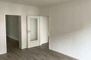 Attraktive 3-Zimmer-Wohnung mit Loggia in Chemnitz-Hilbersdorf! – Die vollständige Adresse der Immobilie erhältst du vom Anbieter., 9131 Hilbersdorf, Chemnitz – Vorschaubild 10
