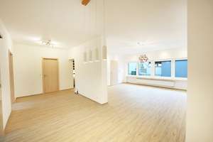 Top-modernisiertes Einfamilienhaus (RH) mit Einliegerwohnung in schöner Coburger Stadtlage – Die vollständige Adresse der Immobilie erhältst du vom Anbieter., 96450 Mitte, Coburg – Vorschaubild 5