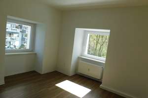Klasse-3,5 Zimmer-Wohnung,vollständig renoviert! – Ripshorster Str. 312 A, 45357 Dellwig, Essen – Vorschaubild 5