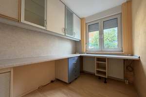 Bedarfsgerechtes, weil vielseitig konfigurierbares Reihenhaus in ruhiger Lage von Rbg.-Burgweinting – Käthe-Dorsch-Weg 12, 93055 Burgweinting-Harting, Regensburg – Vorschaubild 4