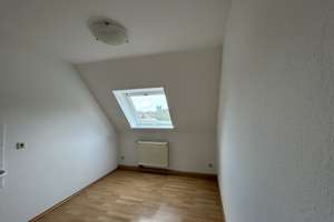Zentral gelegene 3-Zimmer-Wohnung in Stuttgart-Vaihingen – Scharrstraße 30, 70563 Vaihingen-Mitte, Stuttgart – Vorschaubild 4
