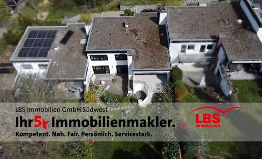 Großzügiges RMH am Bergwald mit Einliegerwohnung, Garten und Doppelgarage