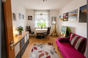 „112 m² Wohnkomfort mit zwei Balkonen – gepflegte 4,5-Zimmer-Wohnung mit Tiefgarage – Die vollständige Adresse der Immobilie erhältst du vom Anbieter., 72760 Reutlingen-Mitte, Reutlingen – Vorschaubild 9