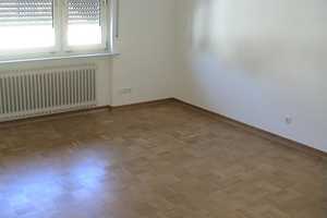 Gepflegtes, ruhig gelegenes 3-Familienhaus mit viel Potential ! – Offenbach (Kreis) – Vorschaubild 13