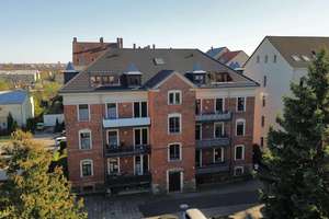 Vermietete Dachgeschosswohnung mit Loggia in denkmalgeschütztem Altbau in Leipzig – Die vollständige Adresse der Immobilie erhältst du vom Anbieter., 4129 Eutritzsch, Leipzig – Vorschaubild 12