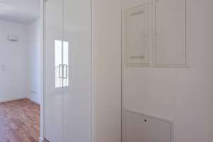 Großzügige 2-Zimmerwohnung - Balkon zum Hof und zur Vormittagssonne – Osnabrücker Straße 27, 10589 Charlottenburg, Berlin – Vorschaubild 9