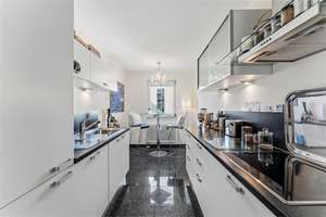 EXKLUSIVE ARCHITEKTEN-WOHNUNG- 80 METER ZUR SPREE - vis a vis Museuminsel – Die vollständige Adresse der Immobilie erhältst du vom Anbieter., 10178 Mitte (Ortsteil), Berlin – Vorschaubild 9