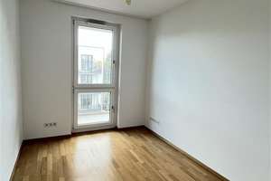 Exklusiv wohnen am Alten Güterbahnhof: Großzügige 3-Zimmer-Wohnung mit hochwertiger Ausstattung – Alter Güterbahnhof 2D, 22303 Winterhude, Hamburg – Vorschaubild 2