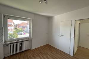 Lichtdurchflutete 3,5 Zimmer Wohnung mit Balkon in Paderborn – Die vollständige Adresse der Immobilie erhältst du vom Anbieter., 33098 Kernstadt, Paderborn – Vorschaubild 9
