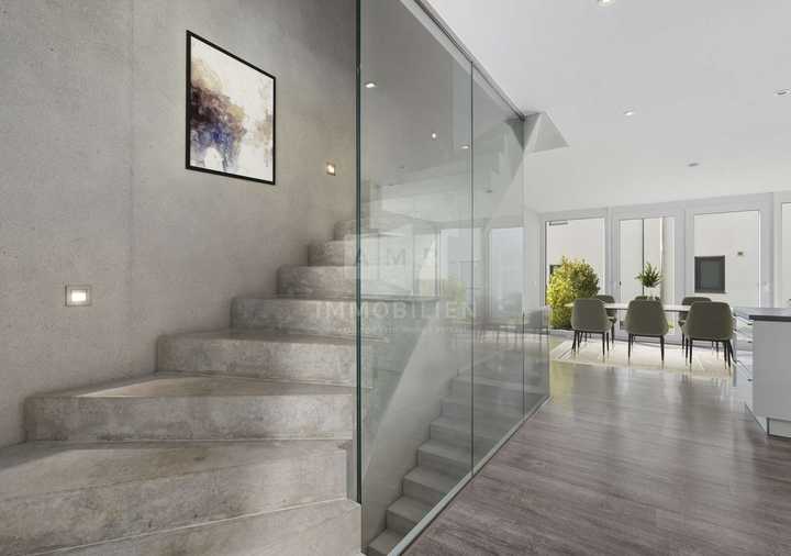Extravagantes Architekten Townhouse in Friedrichshafen – Stilvolles wohnen auf 3 Ebenen