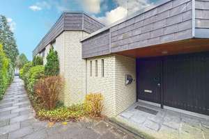 Freistehender Bungalow mit drei Garagen auf einem Erbbaugrundstück am Lisenkamp in Hamm-Mark – Die vollständige Adresse der Immobilie erhältst du vom Anbieter., 59071 Uentrop, Hamm – Vorschaubild 2