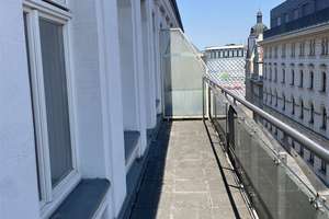 JÄGERHOF * Innenstadt* helle 2 Zimmer-Whg. mit gr. Balkon* sep. Küche* Bad m. Wanne  – 4109 Zentrum, Leipzig – Vorschaubild 3